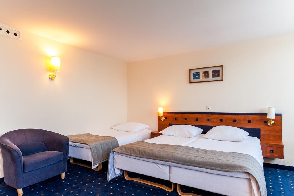 Dreibettzimmer