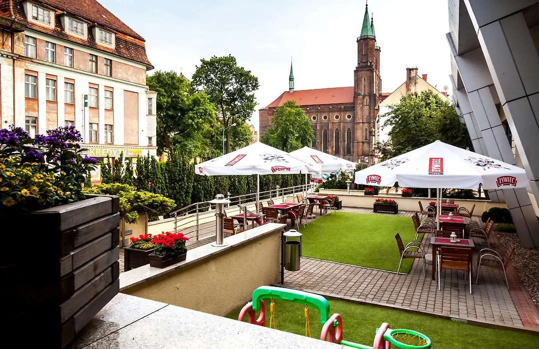 Qubus Hotel Legnica-1