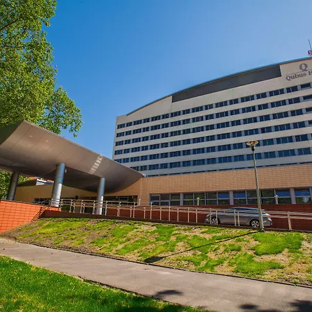 Qubus Hotel Legnica-2